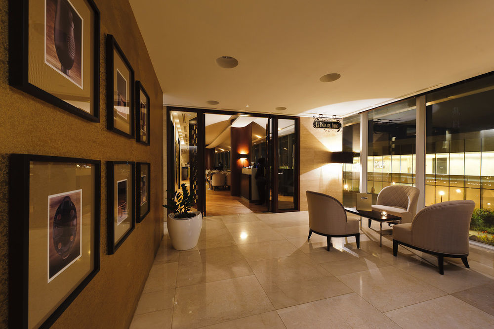 De Convencoes De Talatona Hotell Luanda Exteriör bild