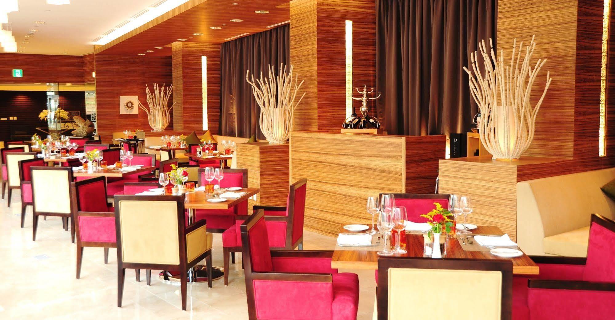 De Convencoes De Talatona Hotell Luanda Exteriör bild